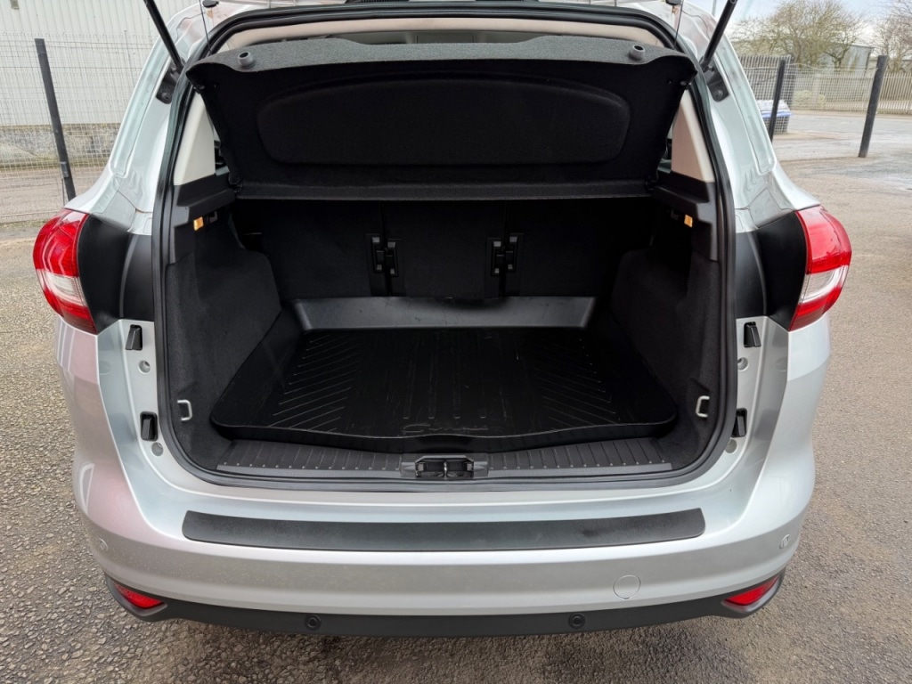 Used Ford C-Max 2015 for sale - 77676125: Photo 21