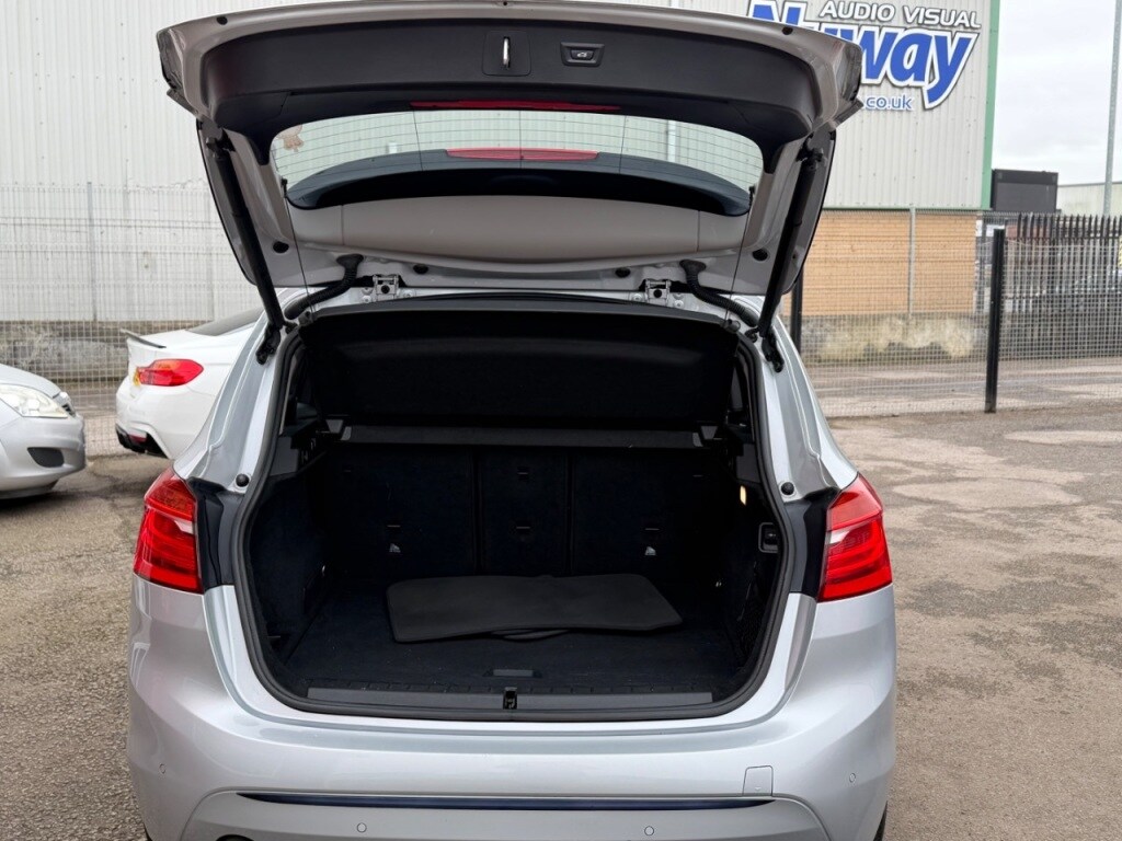 Used BMW 2 Series 2015 for sale - 77915943: Photo 8