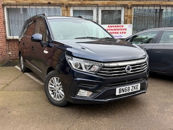 2018 - RODIUS TURISMO ELX 4X4 AUTO 5-Door