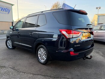 Used Ssangyong Turismo 2018 for sale - 76631225: Photo