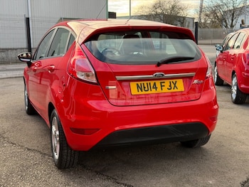 Used Ford Fiesta 2014 for sale - 77013935: Photo