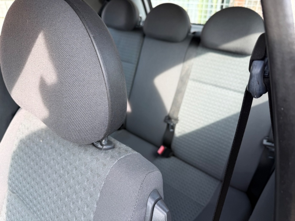 Used Vauxhall Corsa 2003 for sale - 78090869: Photo 10