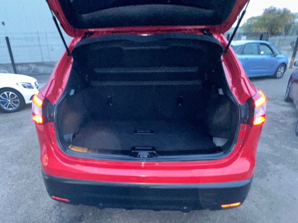 Used Nissan Qashqai 2014 for sale - 76405767: Photo 21