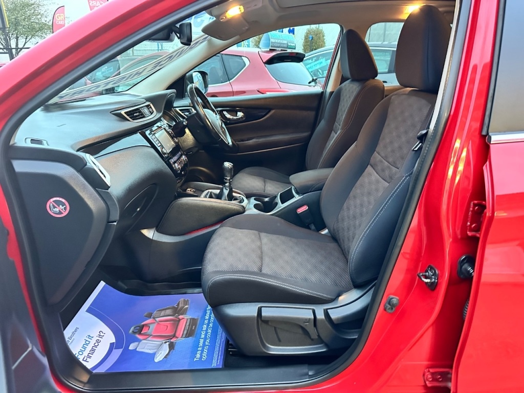 Used Nissan Qashqai 2014 for sale - 76405767: Photo 6