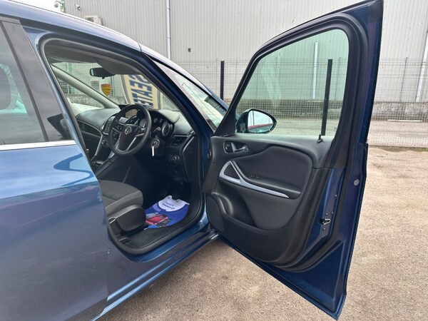 Used Vauxhall Zafira 2016 for sale - 76142826: Photo 5