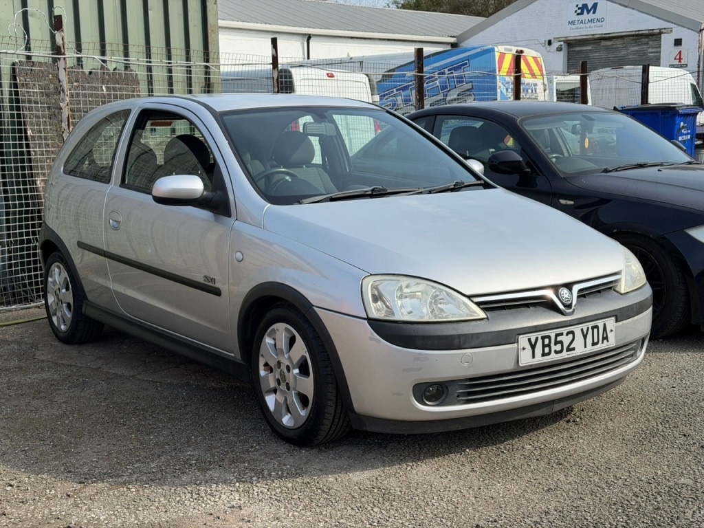 Used Vauxhall Corsa 2003 for sale - 77976078: Photo 2