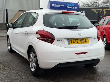 Used Peugeot 208 2017 for sale - 77520162: Photo