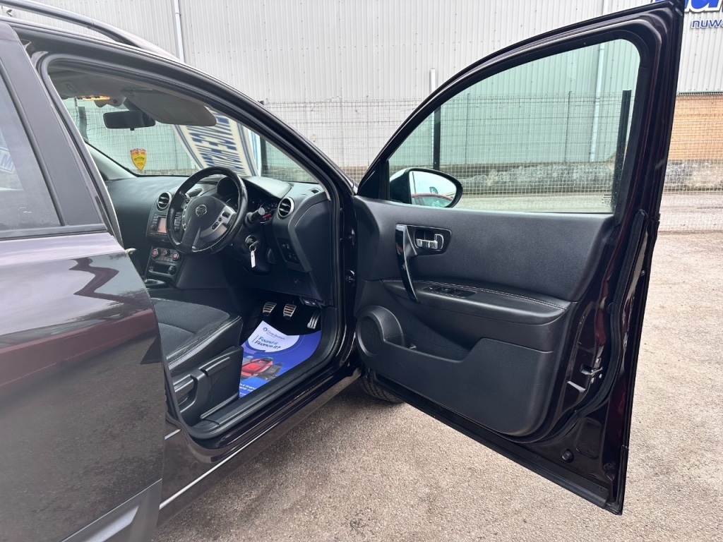 Used Nissan Qashqai 2014 for sale - 76142821: Photo 5