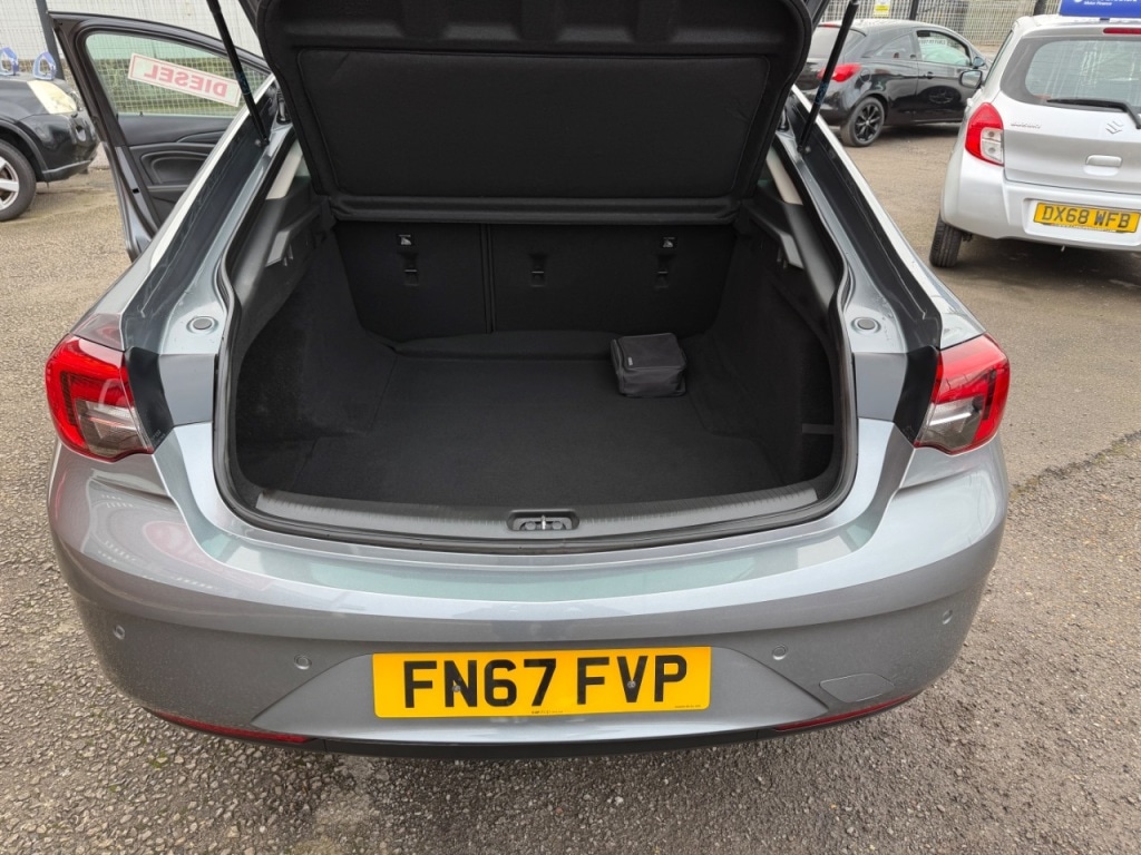 Used Vauxhall Insignia 2017 for sale - 76819855: Photo 18