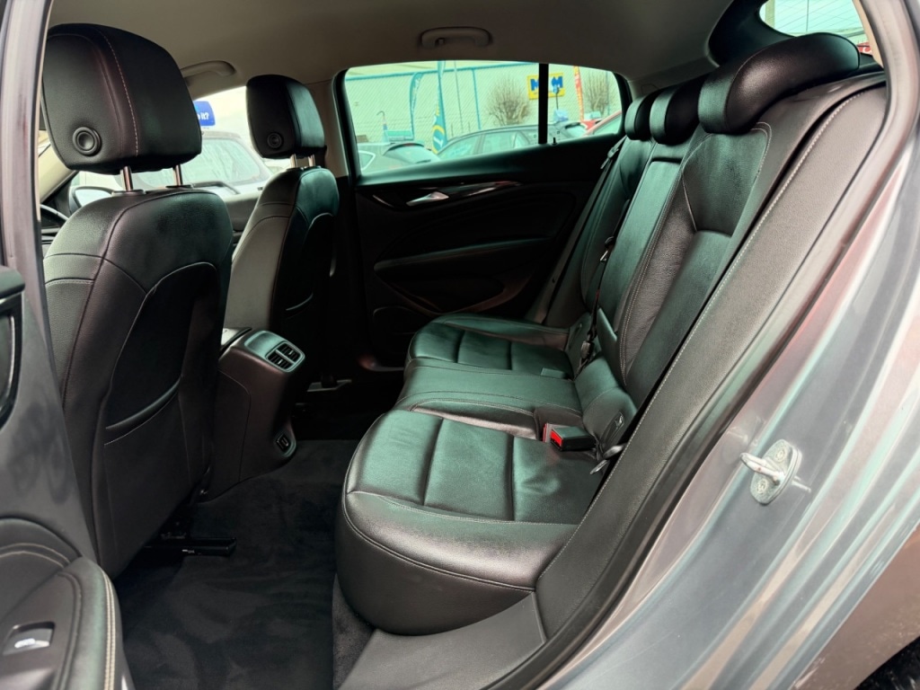 Used Vauxhall Insignia 2017 for sale - 76819855: Photo 8