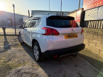 Used Peugeot 2008 2015 for sale - 77759292: Photo