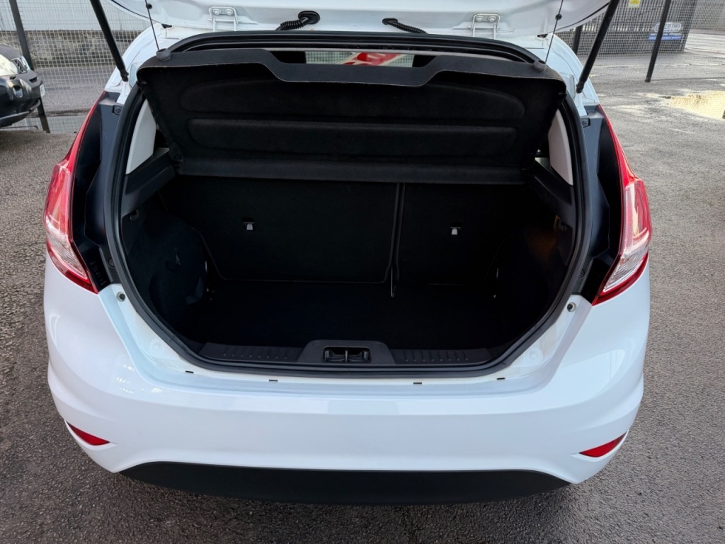 Used Ford Fiesta 2014 for sale - 76863142: Photo 21