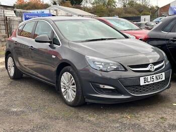 Used Vauxhall Astra 2015 for sale - 76422170: Photo