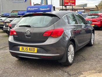 Used Vauxhall Astra 2015 for sale - 76422170: Photo