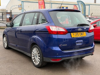 Used Ford Grand C-Max 2015 for sale - 77590207: Photo