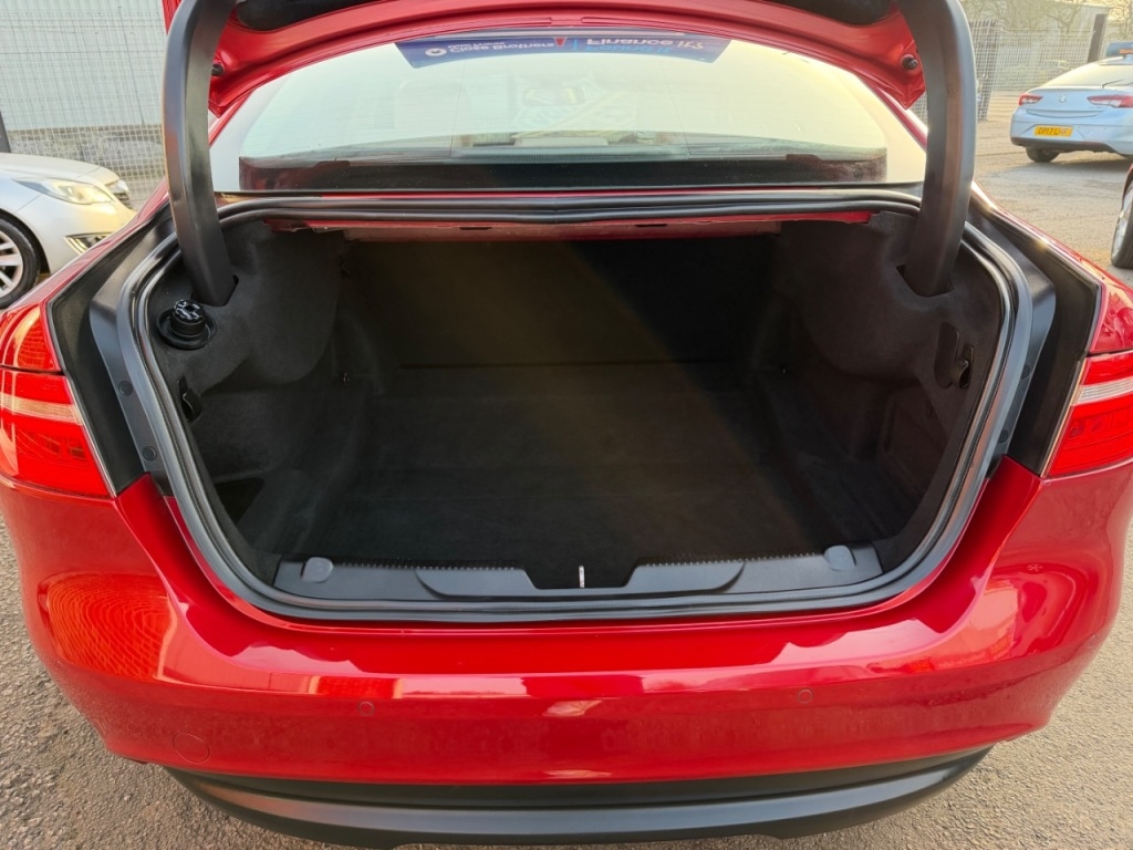 Used Jaguar XE 2016 for sale - 77774926: Photo 20