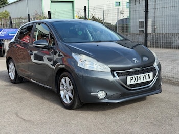 Used Peugeot 208 2014 for sale - 78942761: Photo