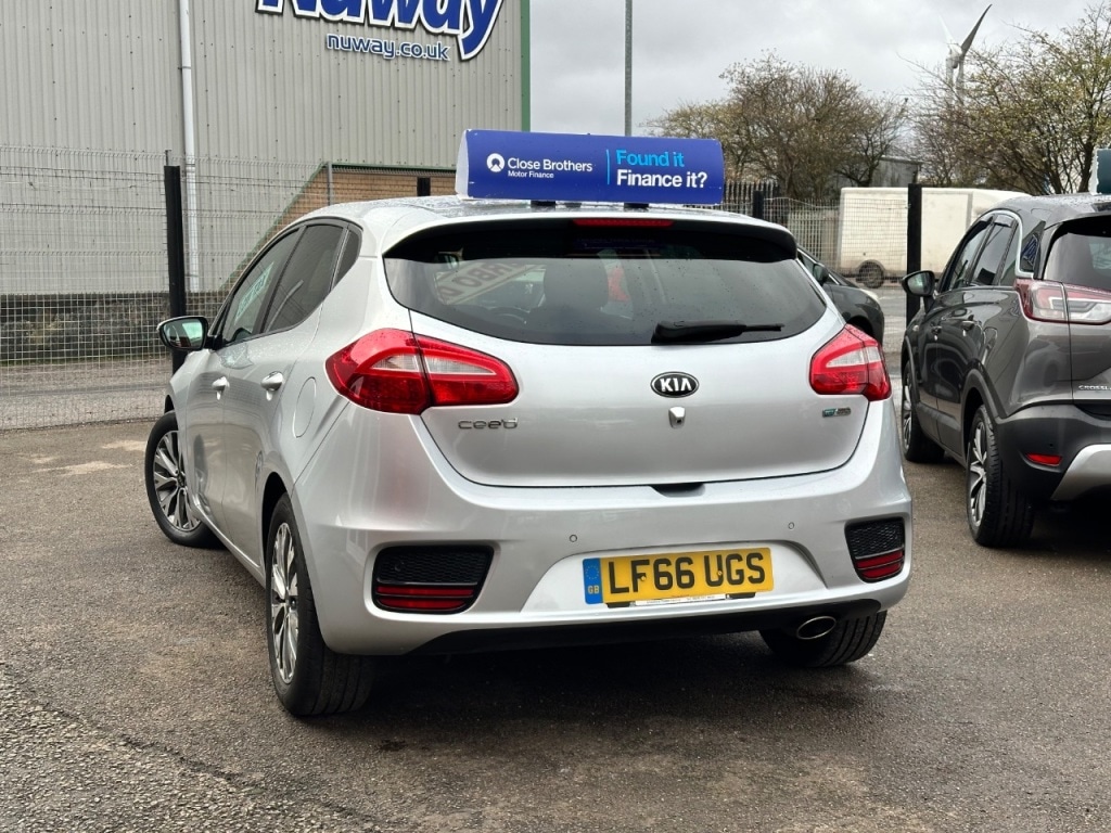 Used Kia Ceed 2016 for sale - 76508790: Photo 17