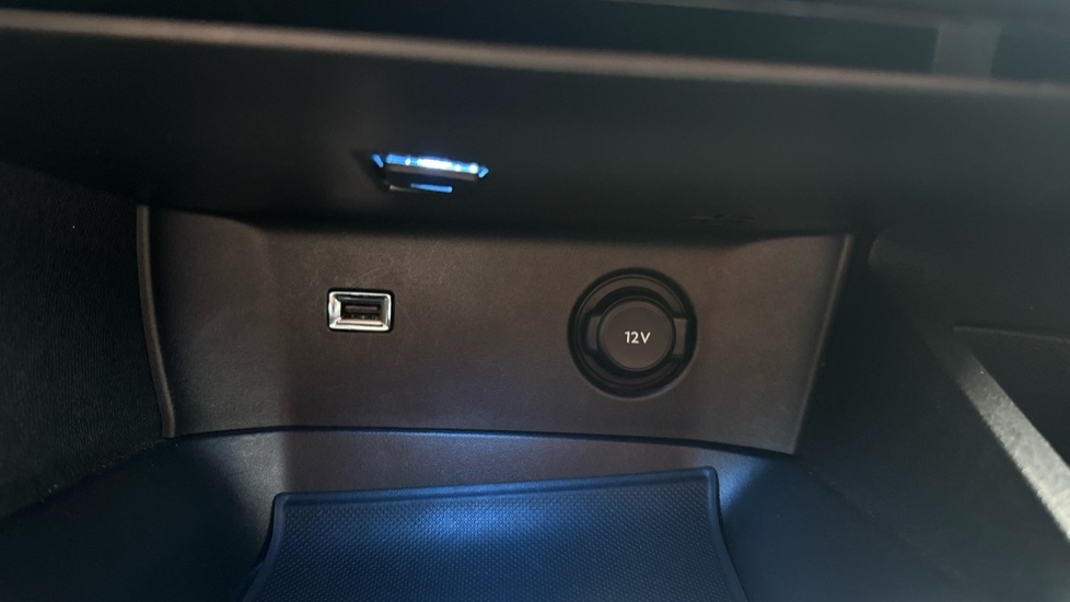 Used Peugeot 3008 2023 for sale - 76523468: Photo 38