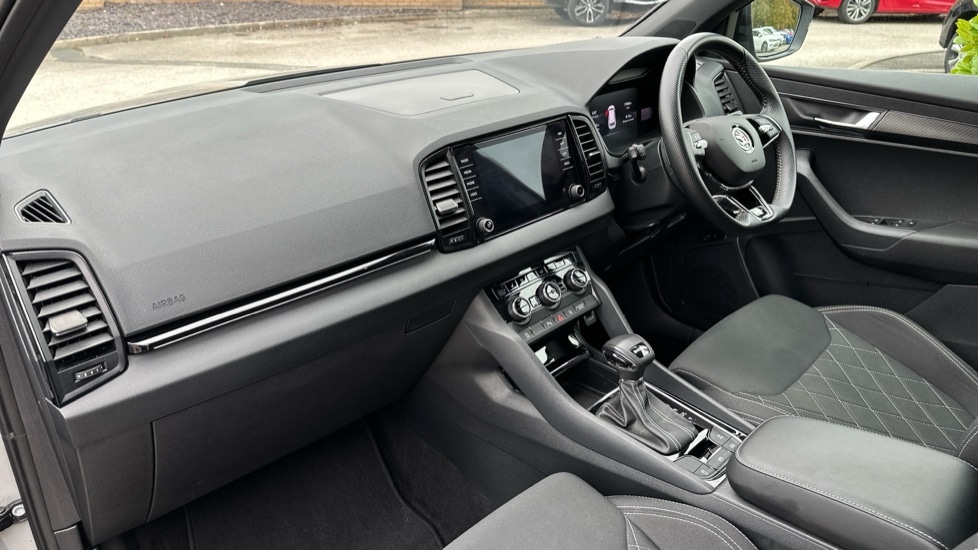 Used Skoda Karoq 2022 for sale - 76297452: Photo 10