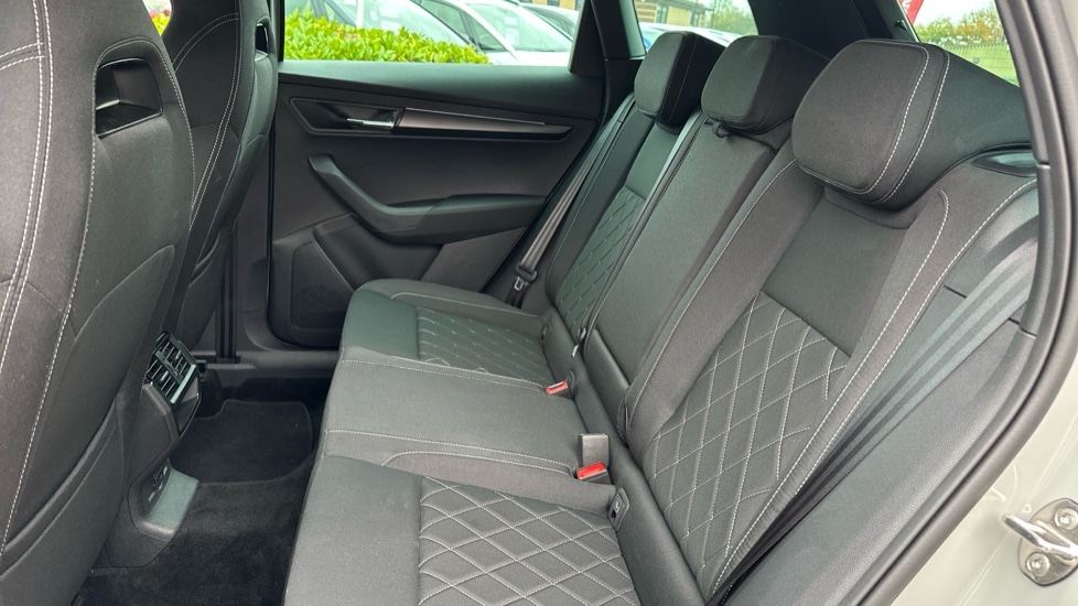 Used Skoda Karoq 2022 for sale - 76297452: Photo 14