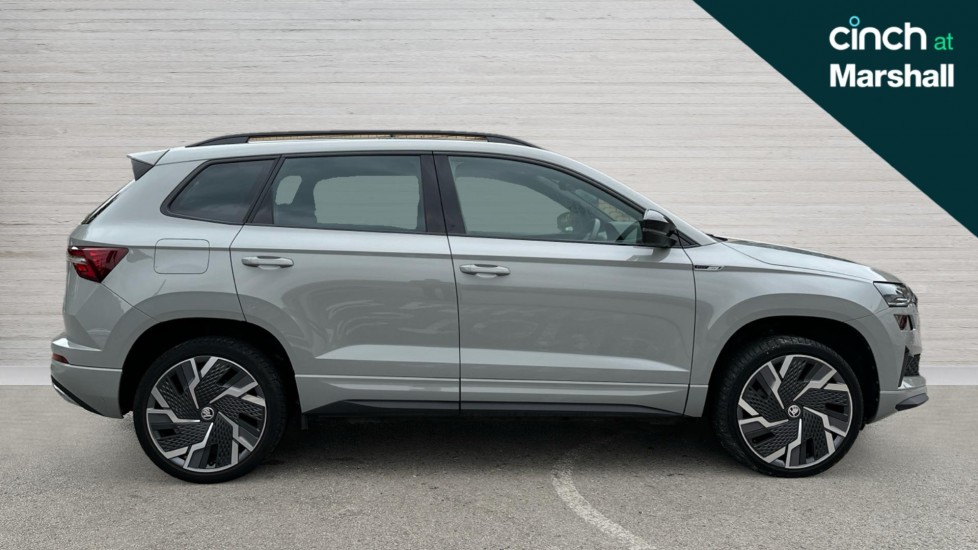 Used Skoda Karoq 2022 for sale - 76297452: Photo 2