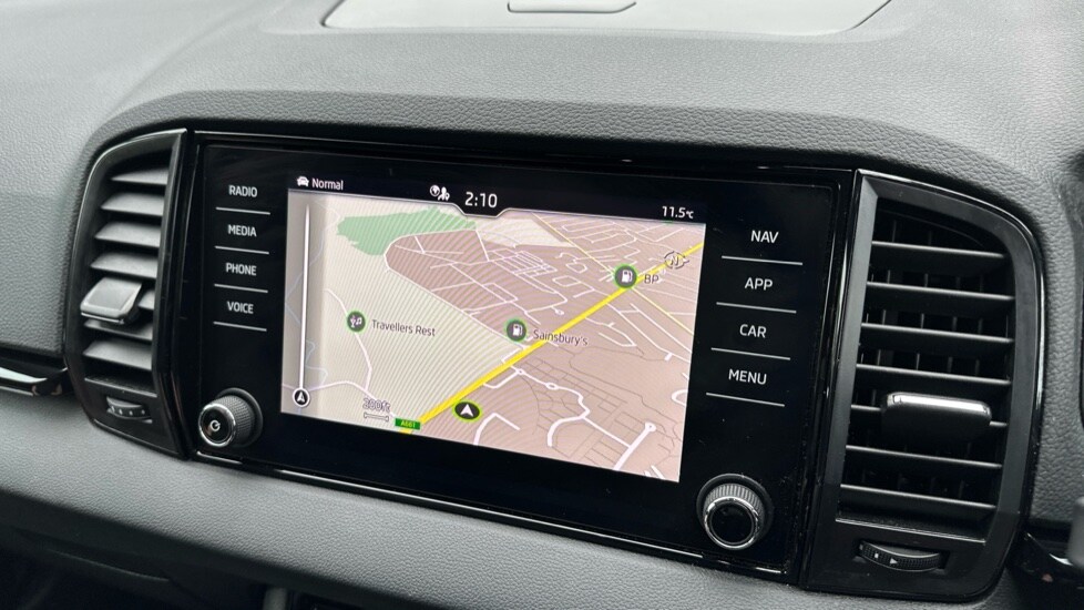 Used Skoda Karoq 2022 for sale - 76297452: Photo 27