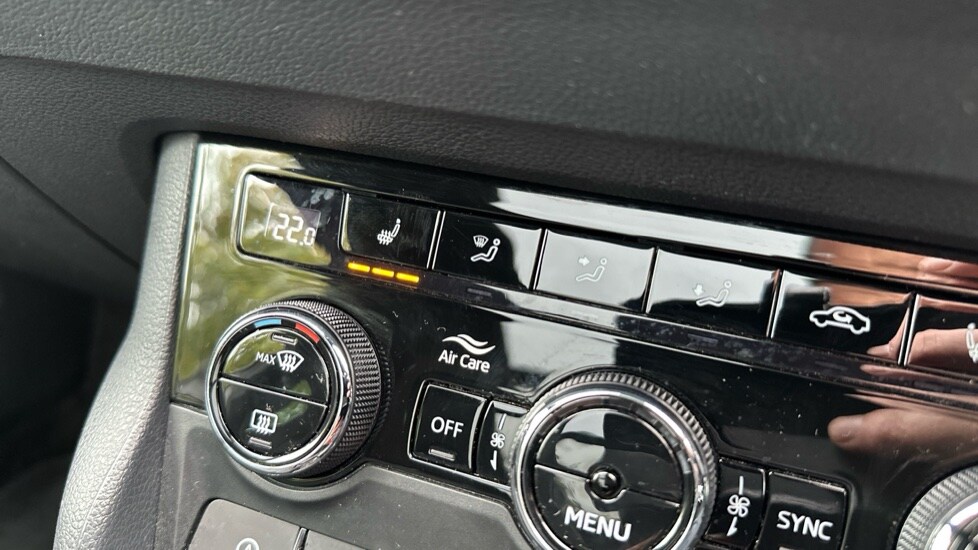 Used Skoda Karoq 2022 for sale - 76297452: Photo 33