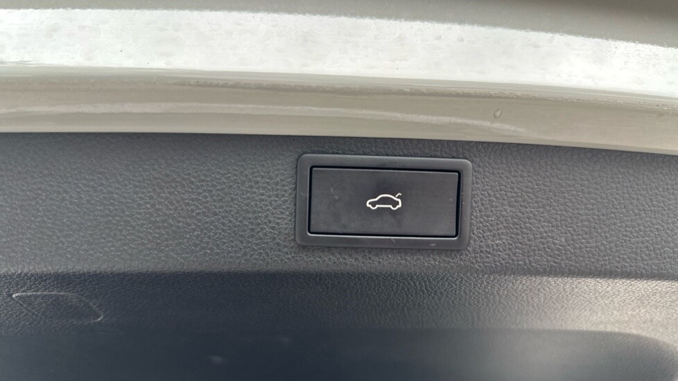 Used Skoda Karoq 2022 for sale - 76297452: Photo 37