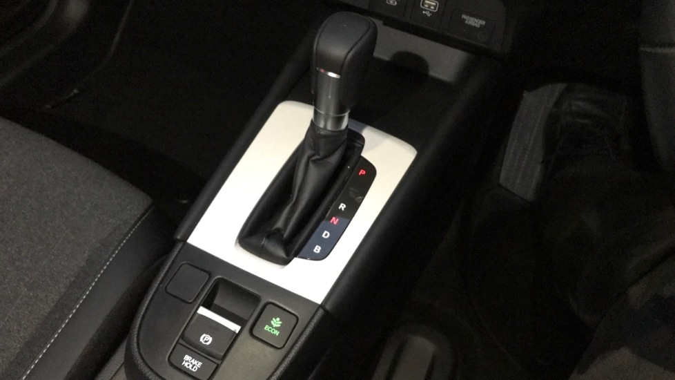 Used Honda Jazz 2024 for sale - 76869221: Photo 27