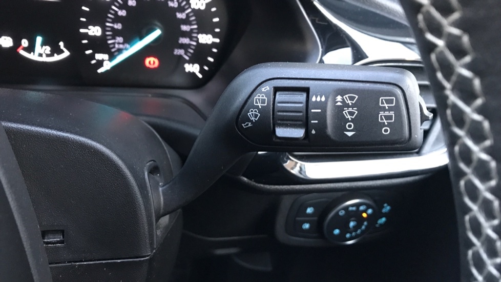 Used Ford Fiesta 2019 for sale - 76390038: Photo 24