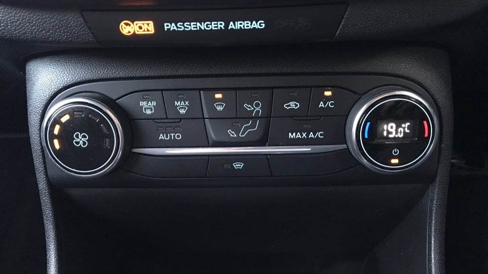 Used Ford Fiesta 2019 for sale - 76390038: Photo 33