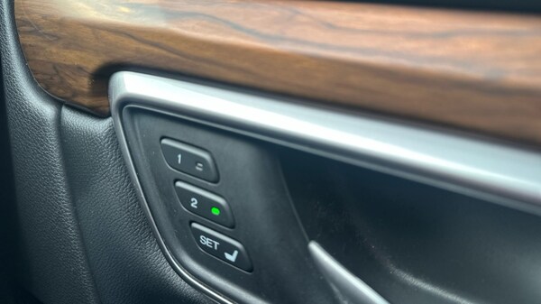 Used Honda CR-V 2020 for sale - 76074457: Photo 36