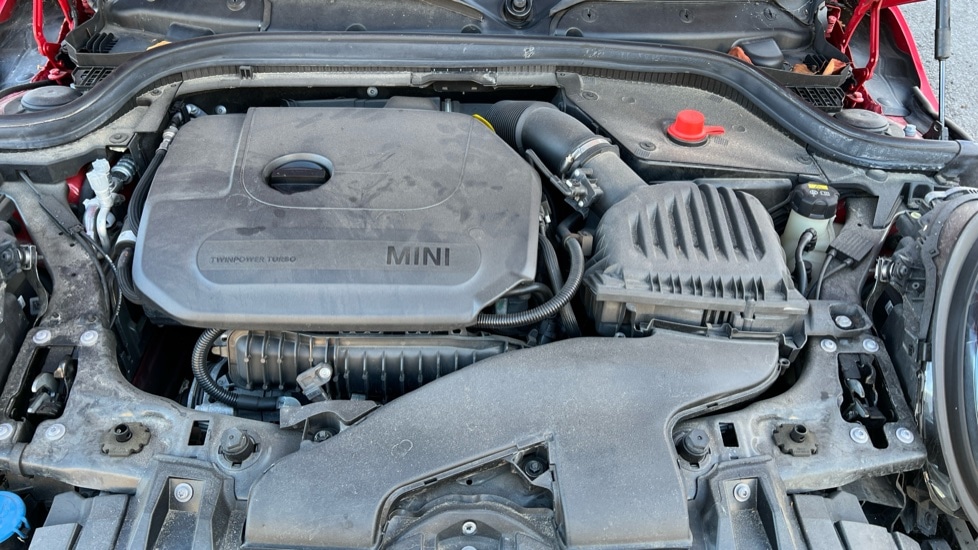 Used MINI Hatch 2019 for sale - 76684237: Photo 16