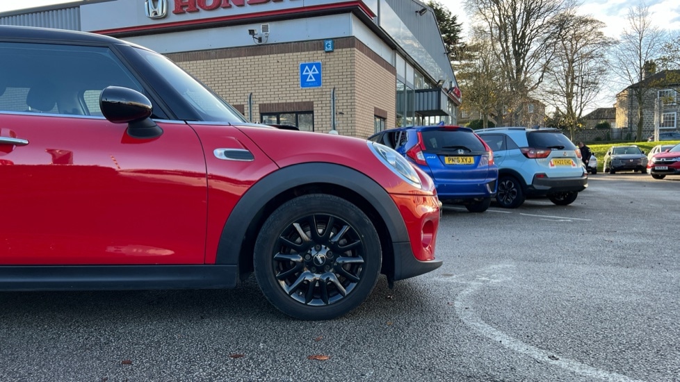 Used MINI Hatch 2019 for sale - 76684237: Photo 20