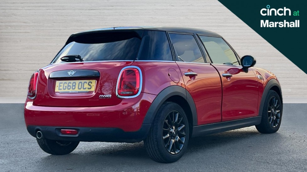 Used MINI Hatch 2019 for sale - 76684237: Photo 3