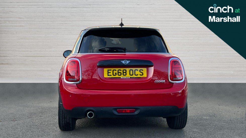 Used MINI Hatch 2019 for sale - 76684237: Photo 4