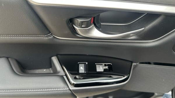 Used Honda CR-V 2022 for sale - 76124518: Photo 44