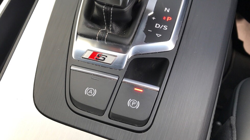 Used Audi Q5 2018 for sale - 76868926: Photo 43