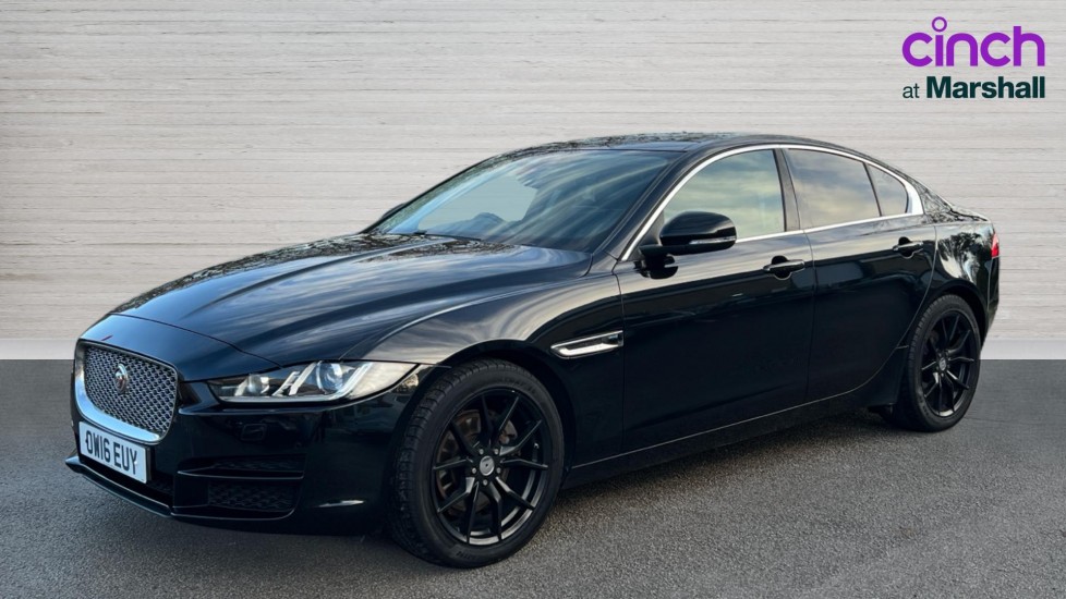 Used Jaguar XE 2016 for sale - 76874130: Photo 7