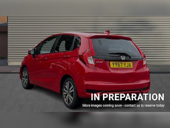 Used Honda Jazz 2018 for sale - 76289798: Photo 2