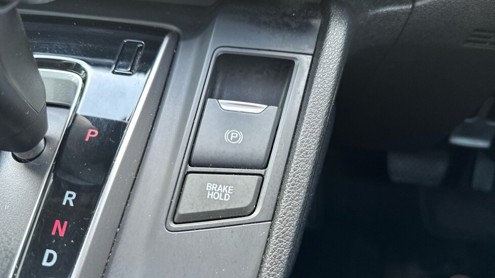 Used Honda CR-V 2019 for sale - 76400809: Photo 21