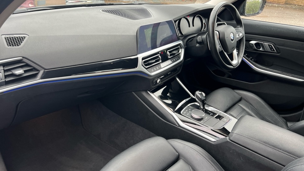 Used BMW 3 Series 2019 for sale - 76873429: Photo 10