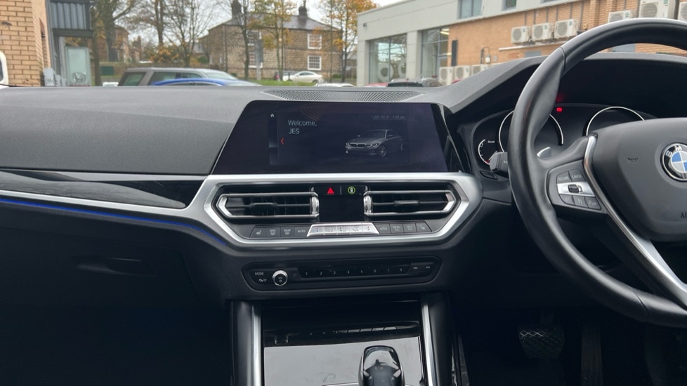 Used BMW 3 Series 2019 for sale - 76873429: Photo 12