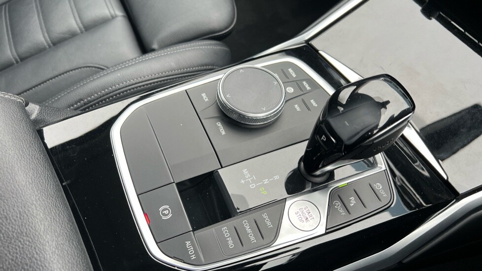 Used BMW 3 Series 2019 for sale - 76873429: Photo 31