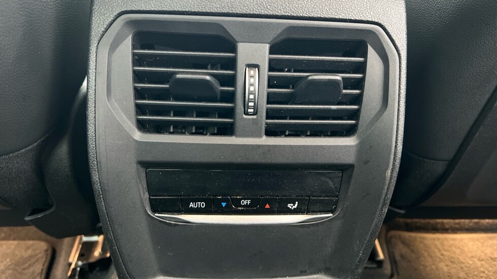 Used BMW 3 Series 2019 for sale - 76873429: Photo 35