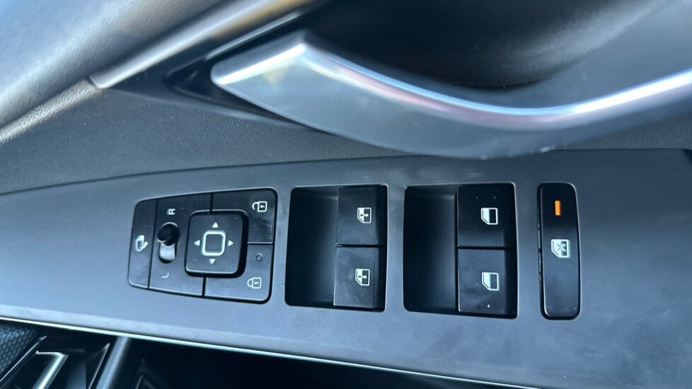 Used Kia Niro 2023 for sale - 76872347: Photo 32