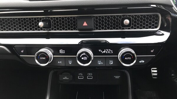 Used Honda Civic 2023 for sale - 76124505: Photo 32