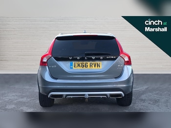 Used Volvo V60 2016 for sale - 76479869: Photo