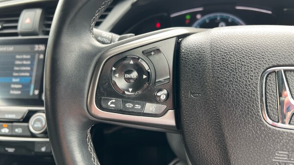 Used Honda Civic 2021 for sale - 75688526: Photo 21